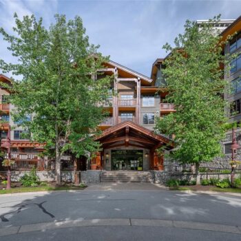 #524 – 2202 Gondola Way