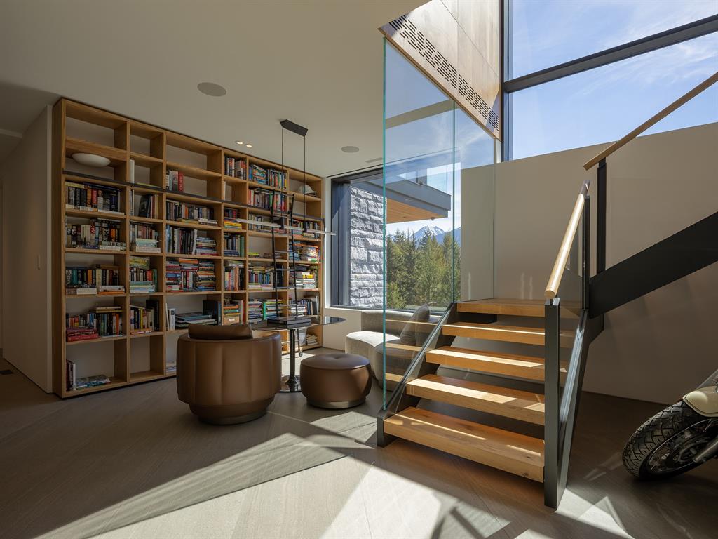 5412 Stonebridge Drive