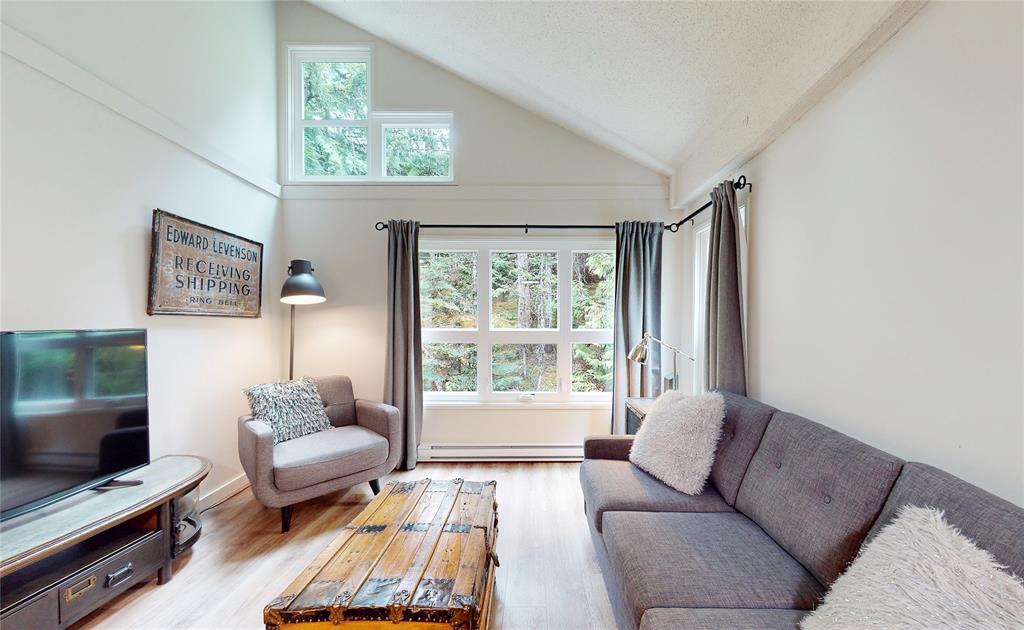 #4 – 2235 Sapporo Drive
