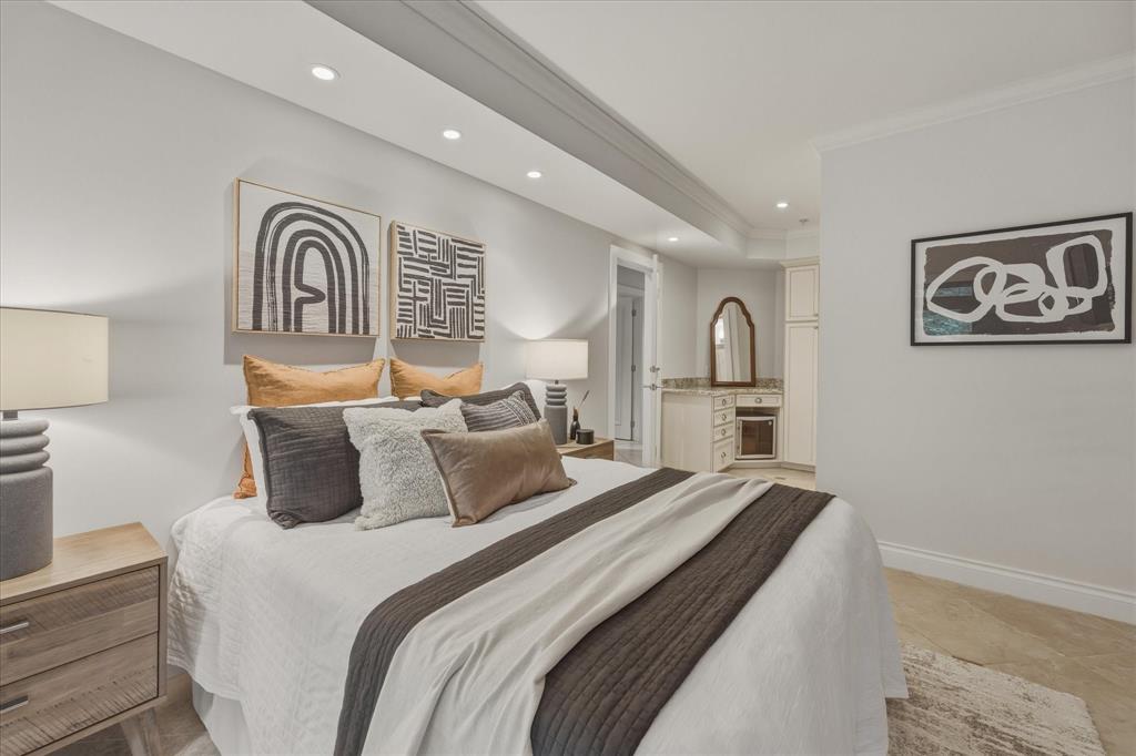 #101 – 4821 Spearhead Drive