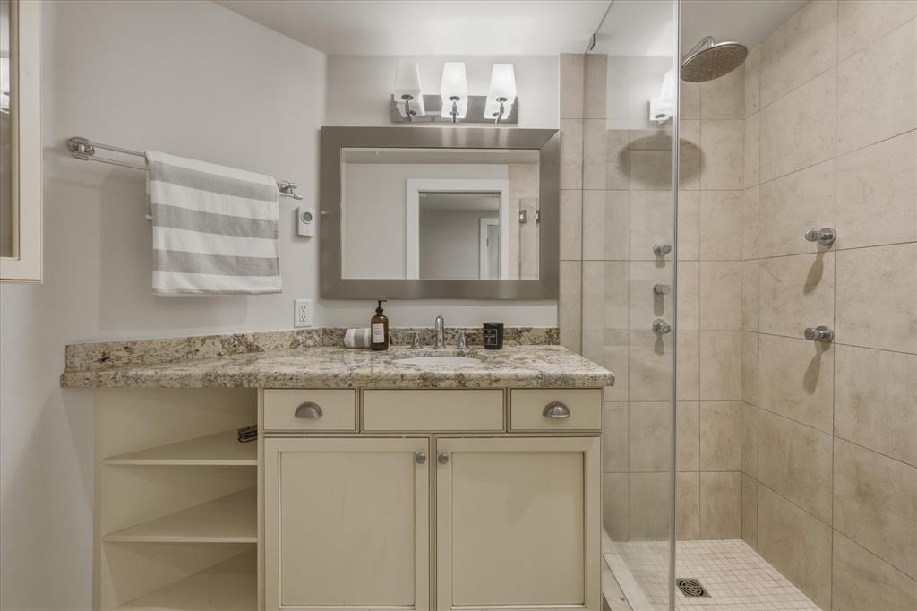 #101 – 4821 Spearhead Drive