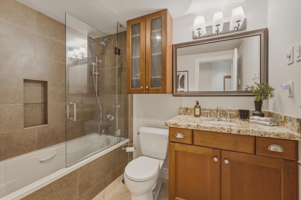#101 – 4821 Spearhead Drive