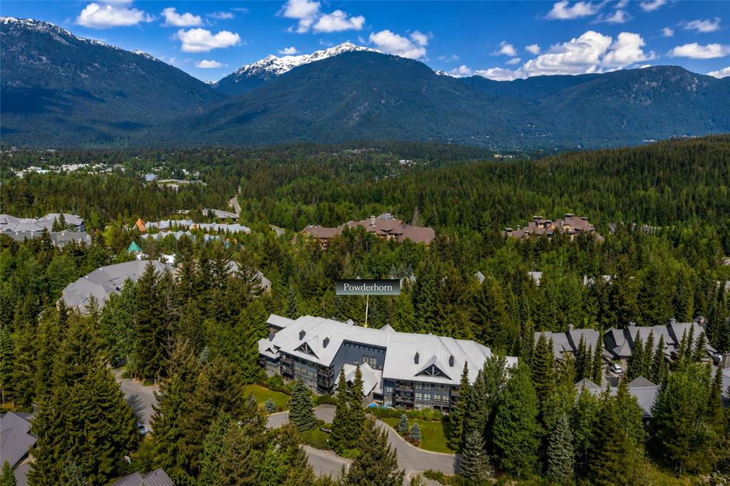 #101 – 4821 Spearhead Drive