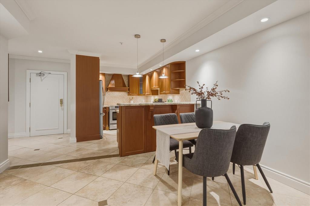 #101 – 4821 Spearhead Drive