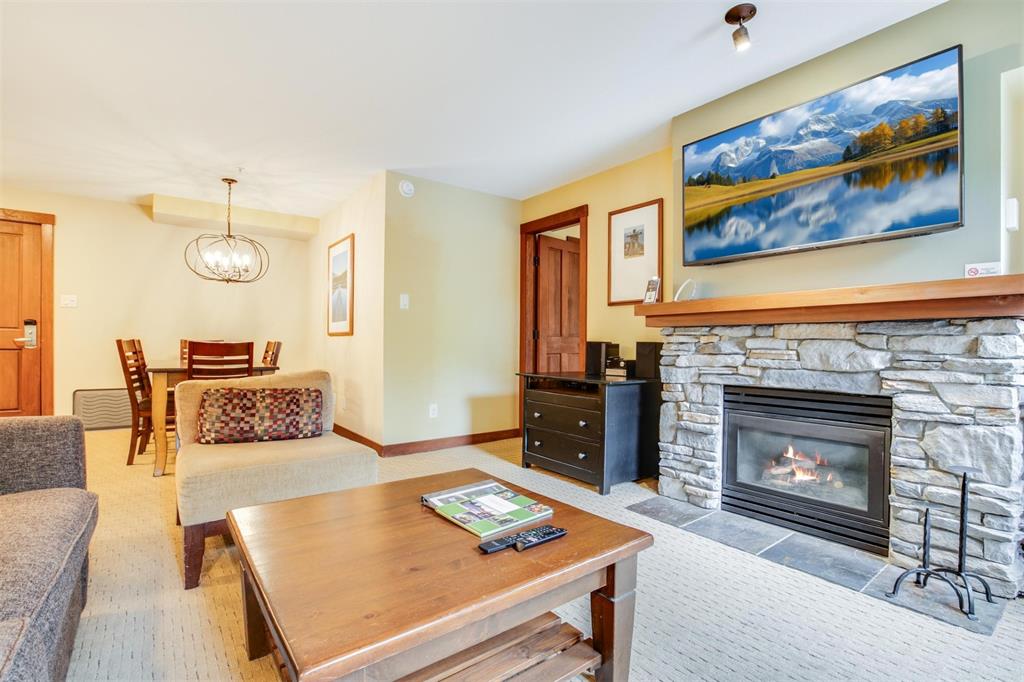 #303G2 – 4653 Blackcomb Way
