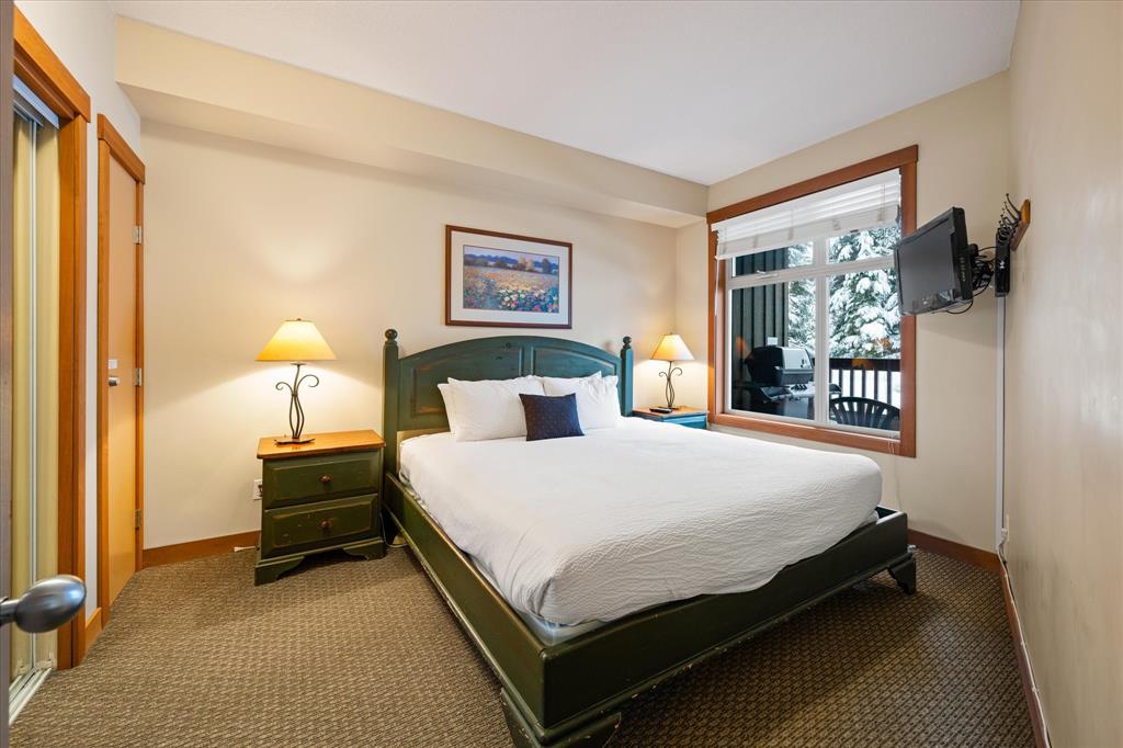 #212 – 4660 Blackcomb Way
