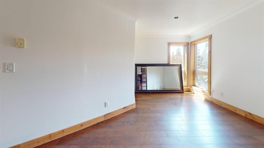 #100 – 6117 Eagle Drive