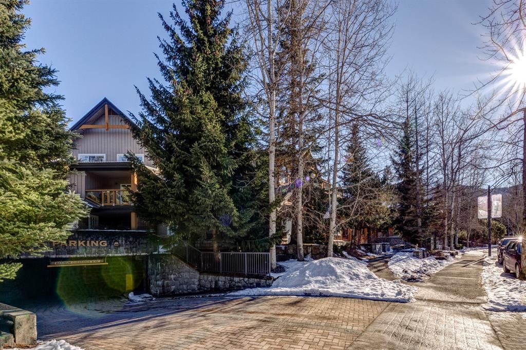 #44 – 4388 Northlands Boulevard