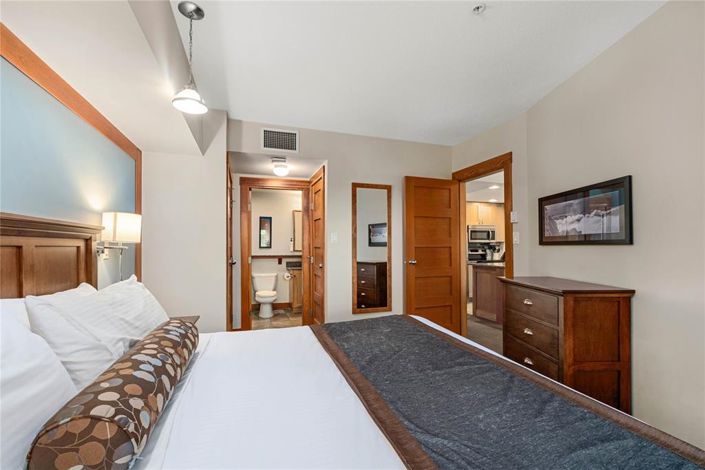 #230B – 2036 London Lane