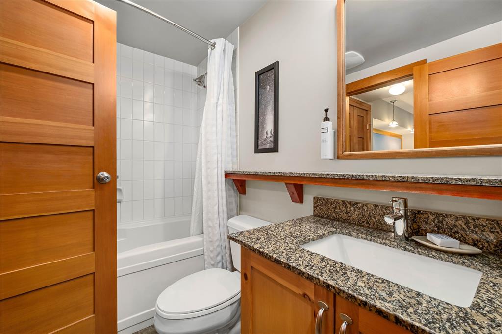 #230B – 2036 London Lane