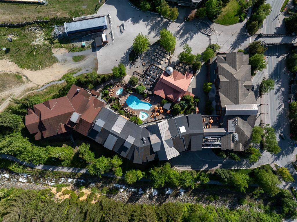 #230B – 2036 London Lane