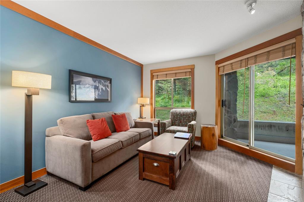 #230B – 2036 London Lane