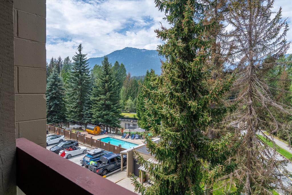 #410 – 4200 Whistler Way