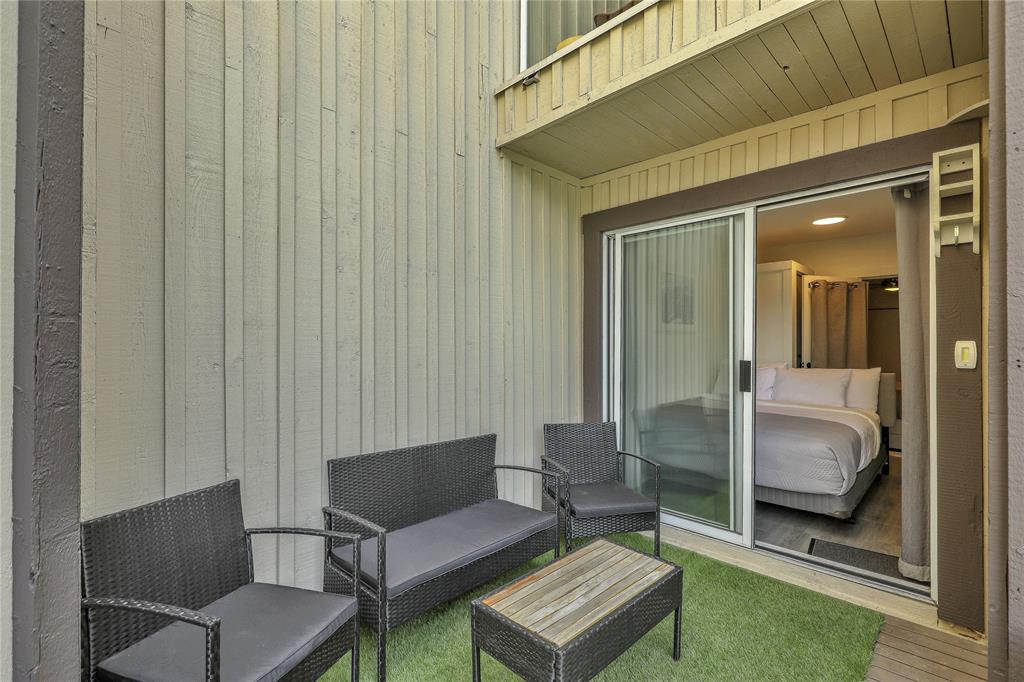 #217 – 4749 Spearhead Drive
