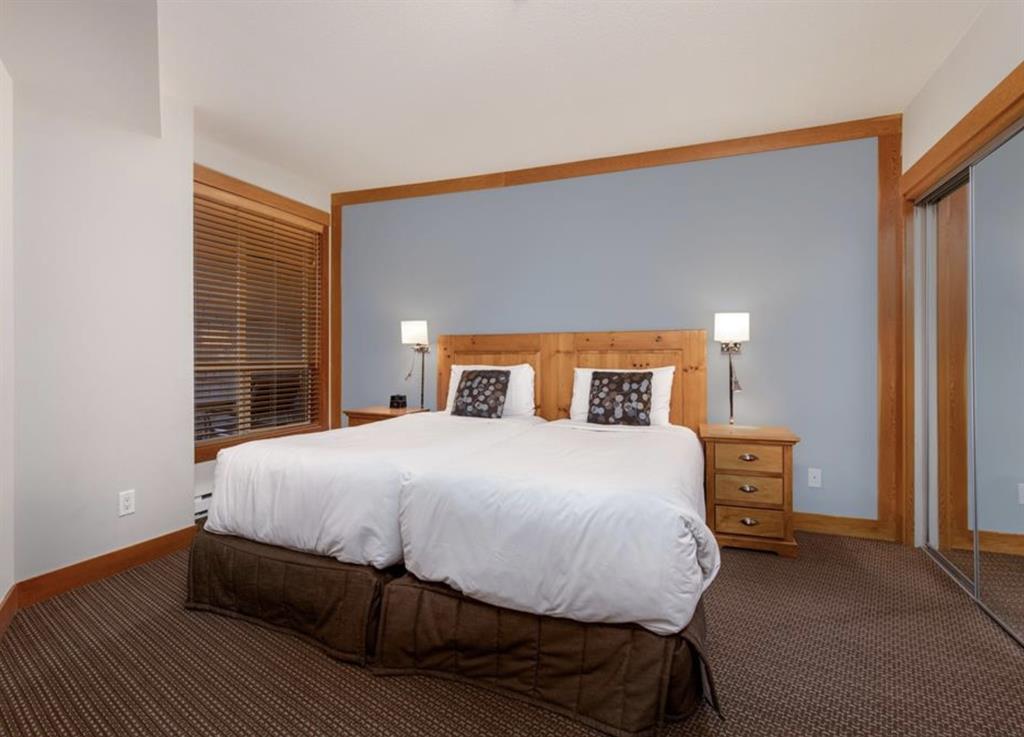 #220D – 2036 London Lane
