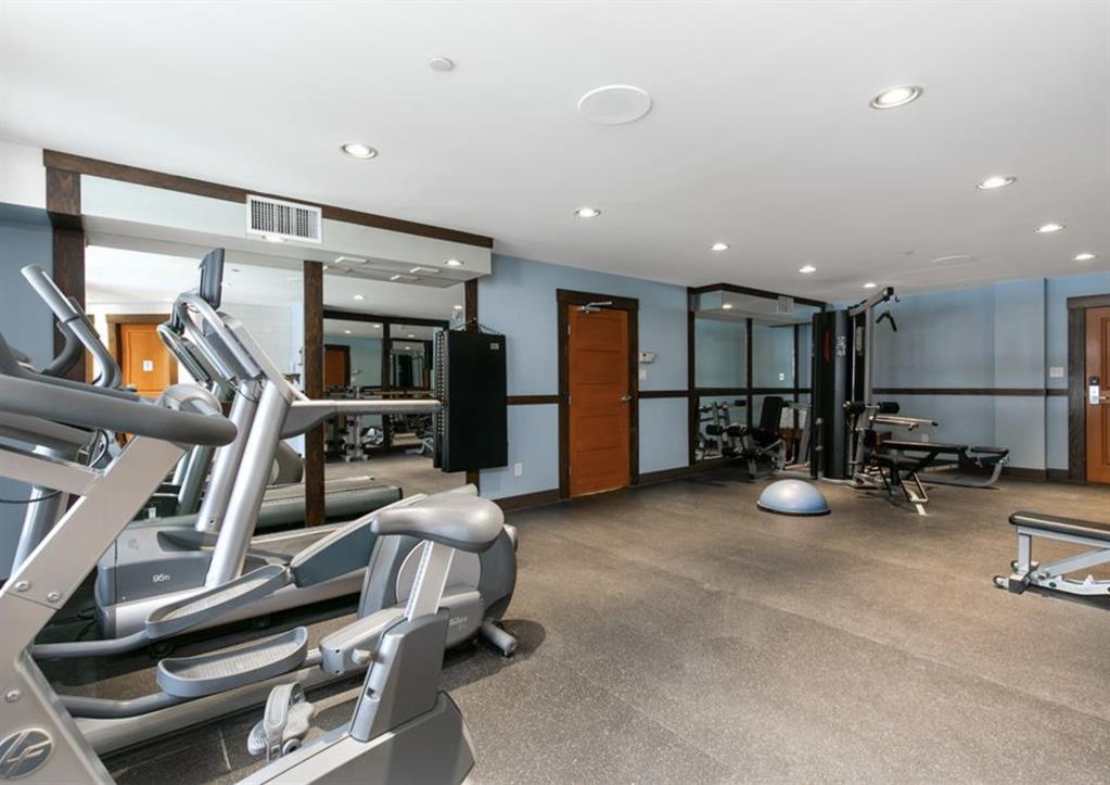 #220D – 2036 London Lane