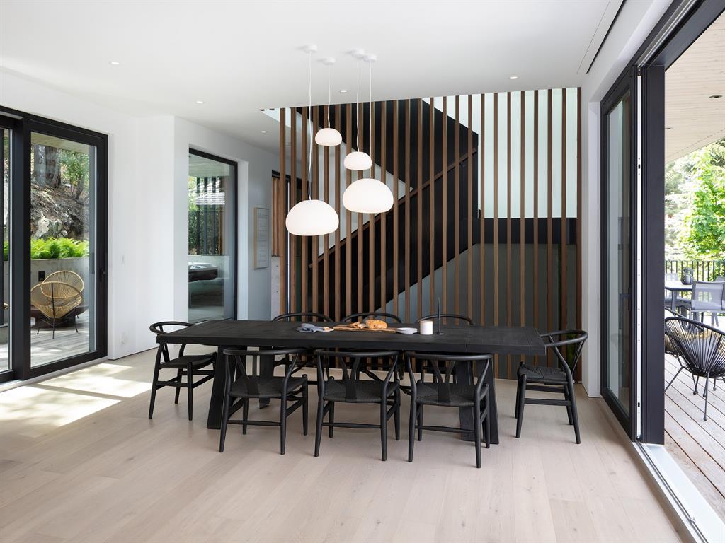 3565 Falcon Crescent