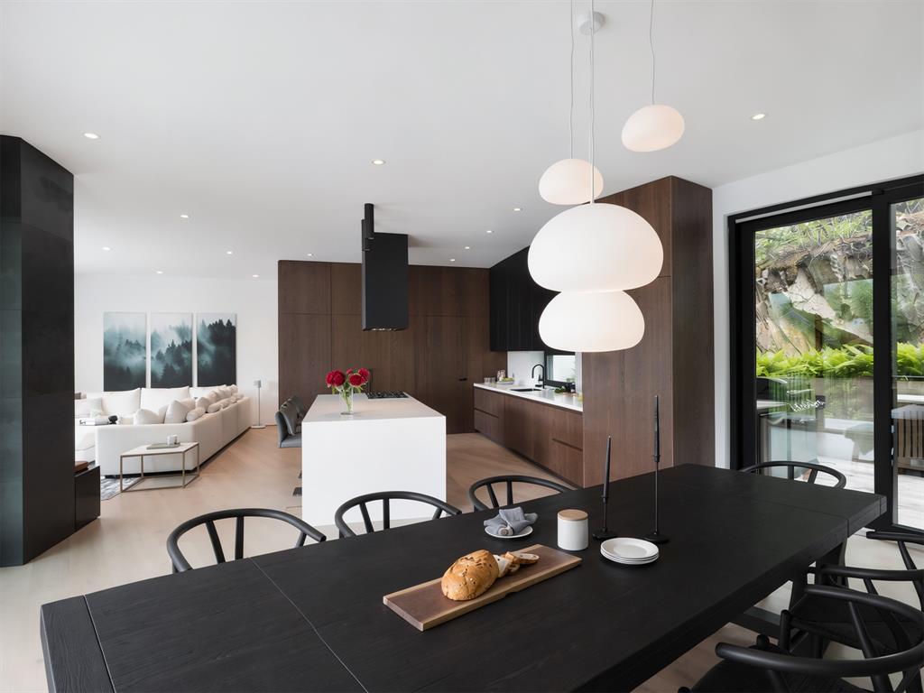 3565 Falcon Crescent