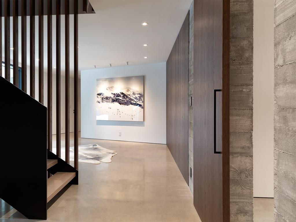 3565 Falcon Crescent