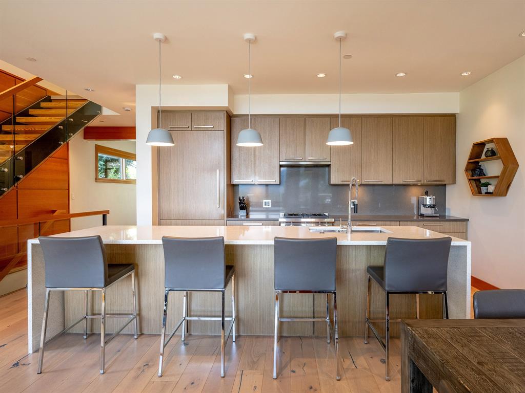 #21 – 8400 Ashleigh McIvor Drive