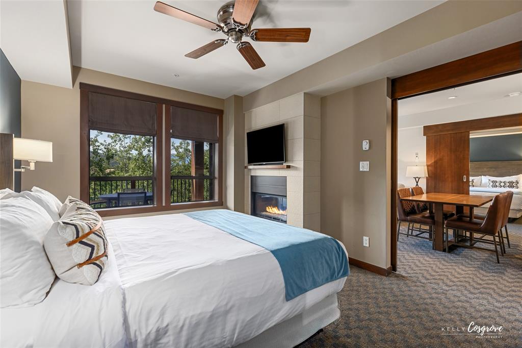 #206D – 2020 London Lane