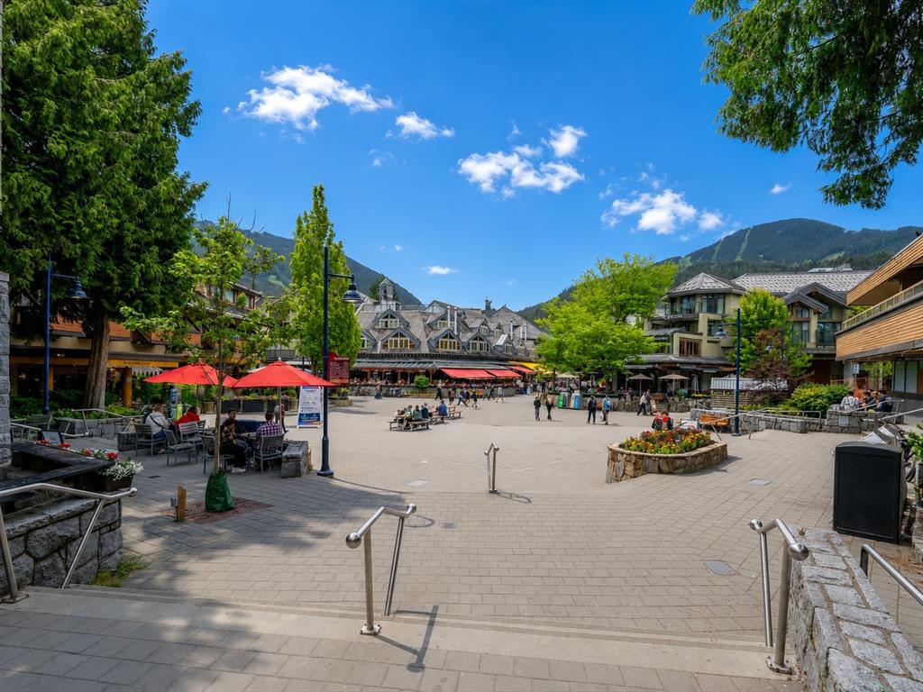 #5 – 4201 Sunshine Place