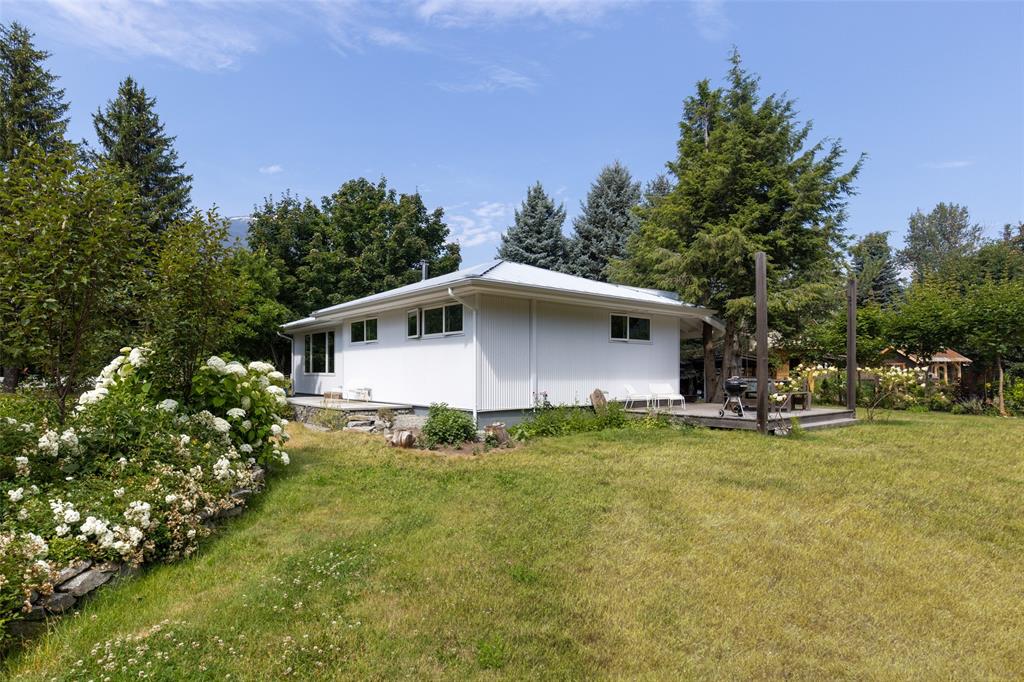 7614 Pemberton Meadows Road