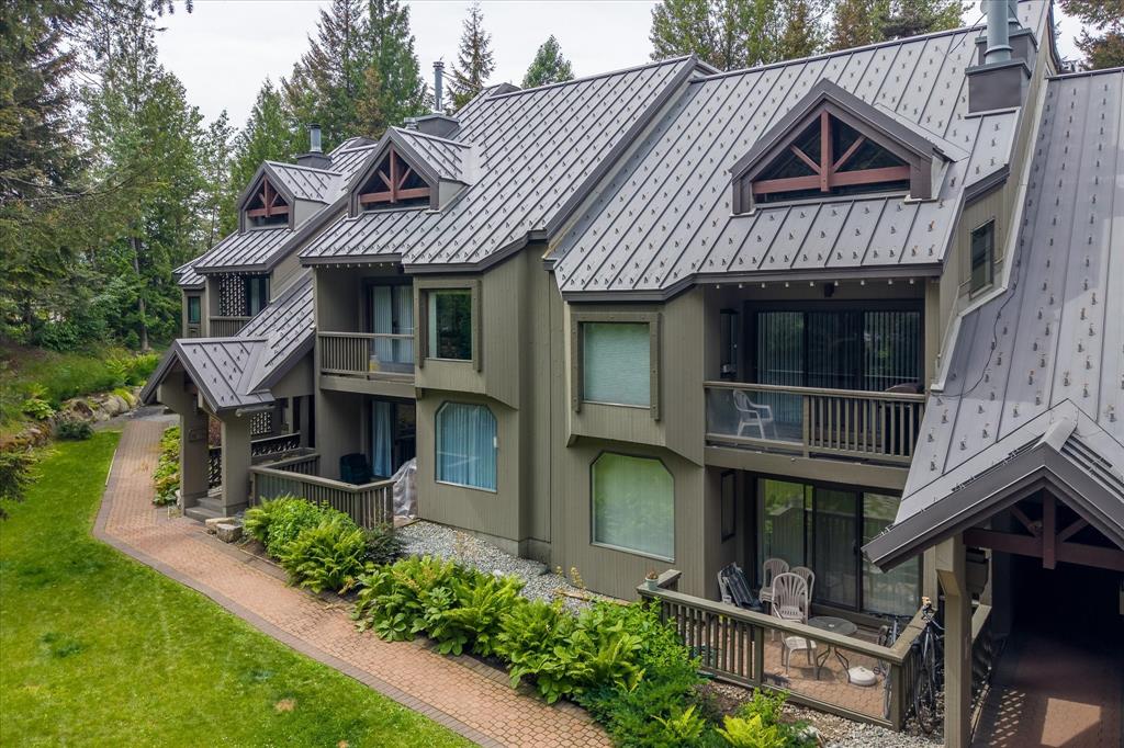 #11 – 4510 Blackcomb Way