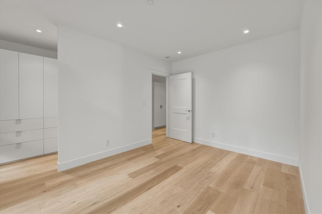 1702 River Run Place