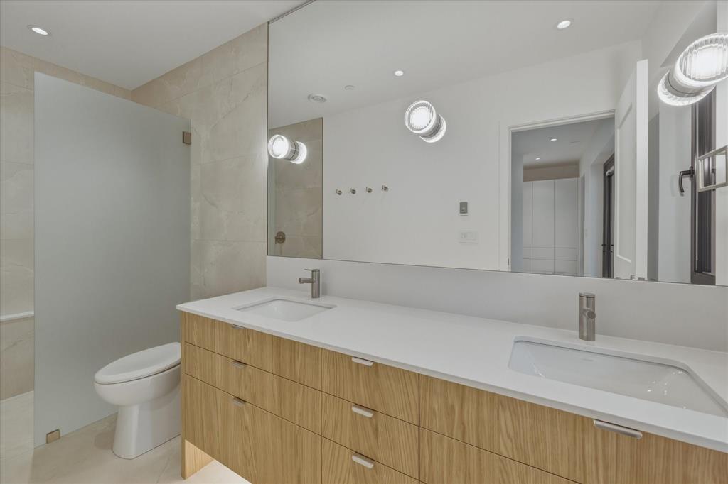 1702 River Run Place