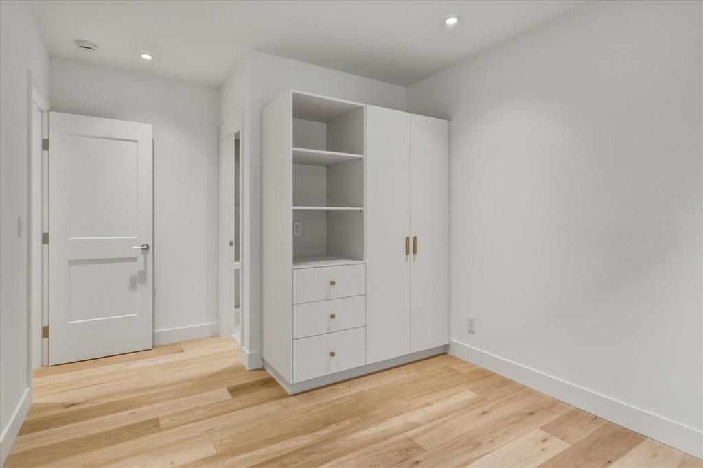 1702 River Run Place