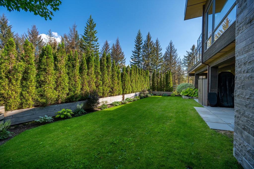 8206 Mountain View Drive