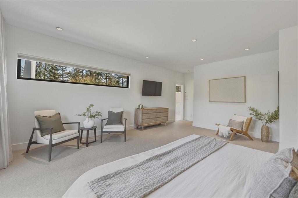 8206 Mountain View Drive