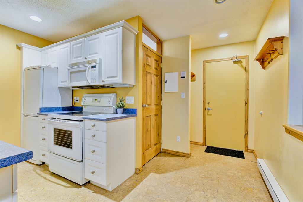 #H205 – 1400 Alta Lake Road