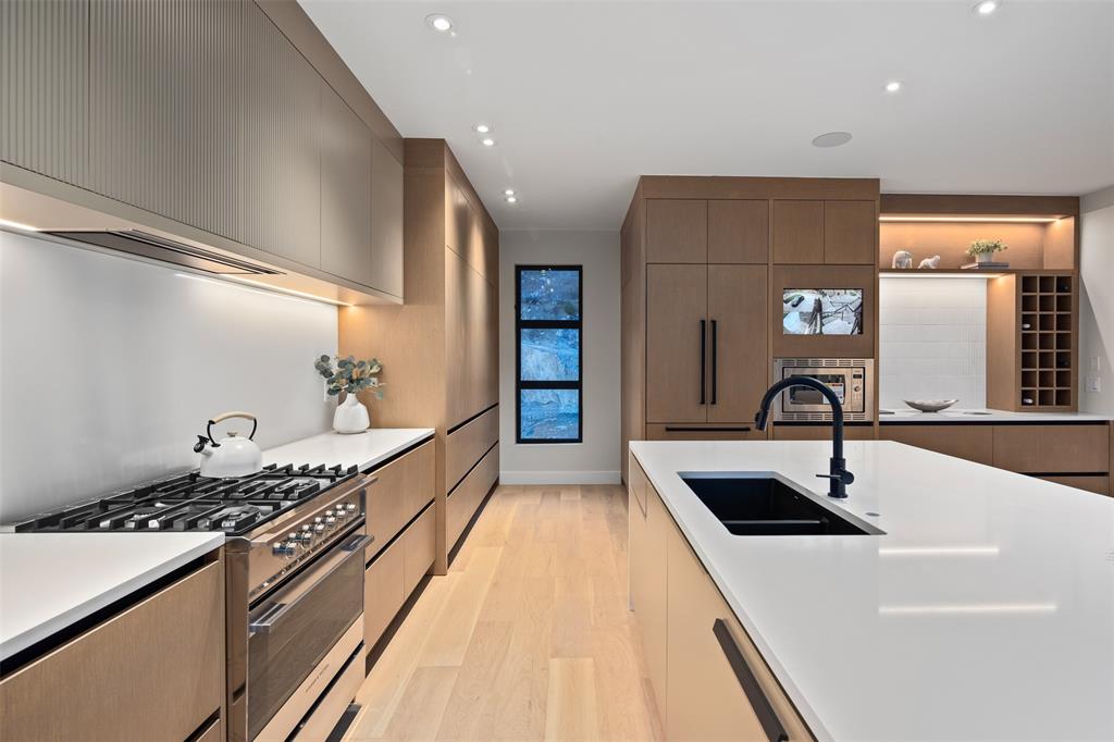 7683 Cerulean Drive