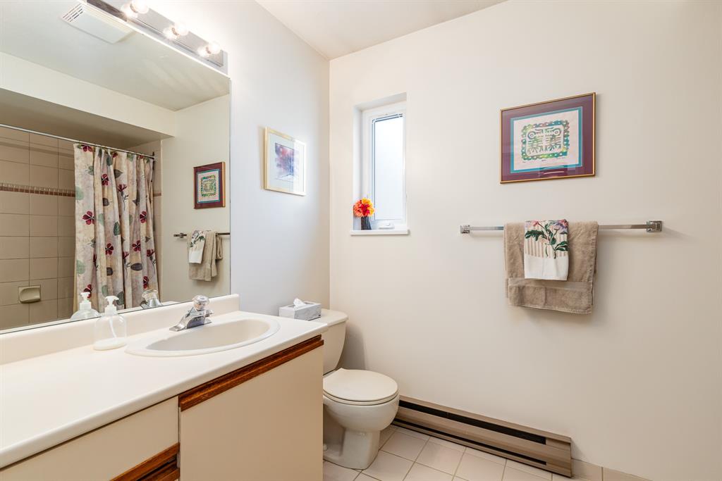 2544 Snowridge Circle