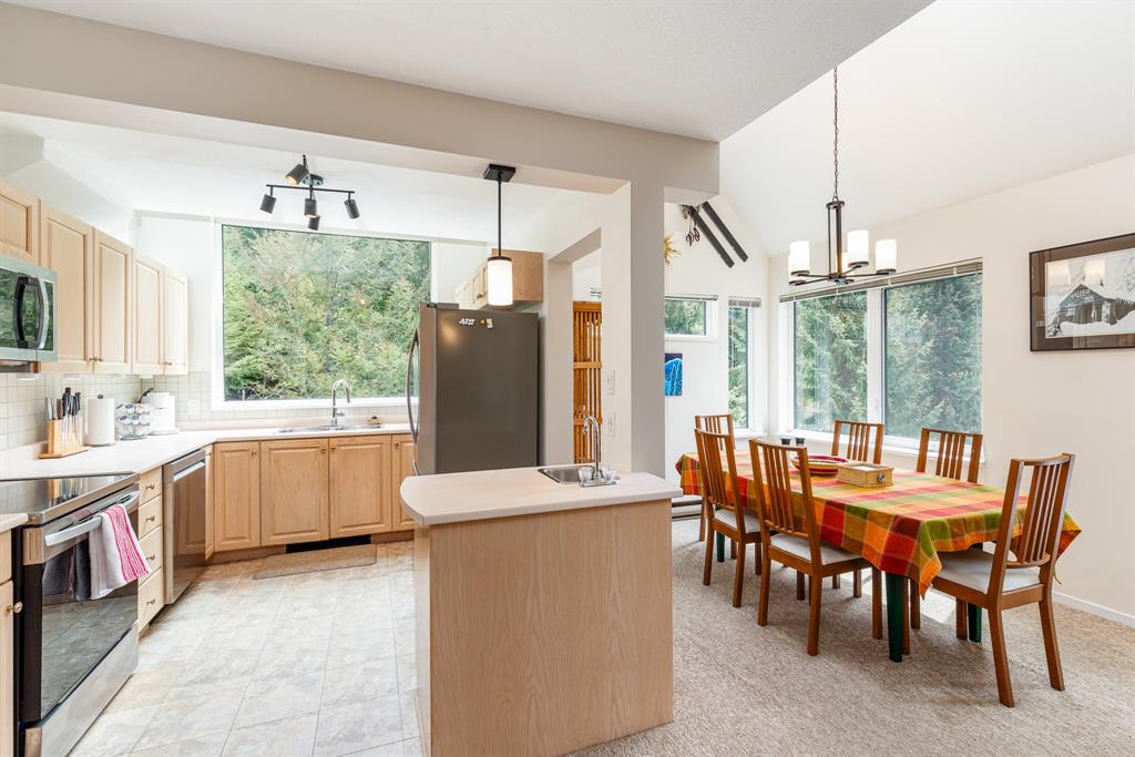2544 Snowridge Circle