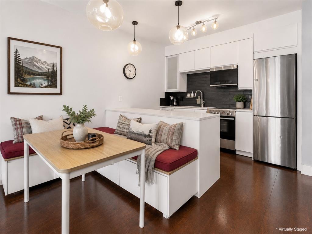 #205 – 7330 Arbutus Street