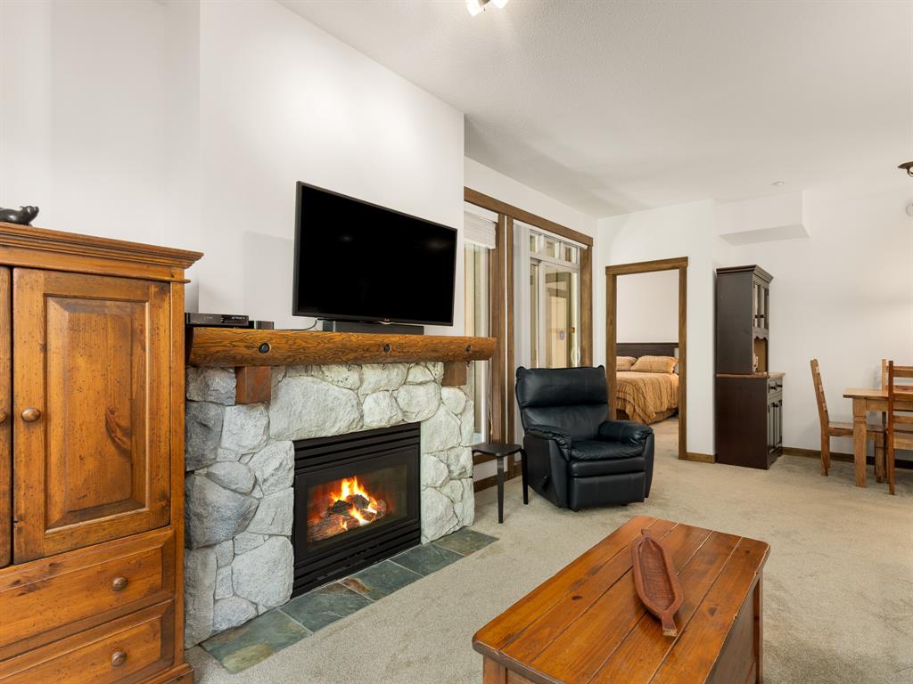 #225 – 4660 Blackcomb Way