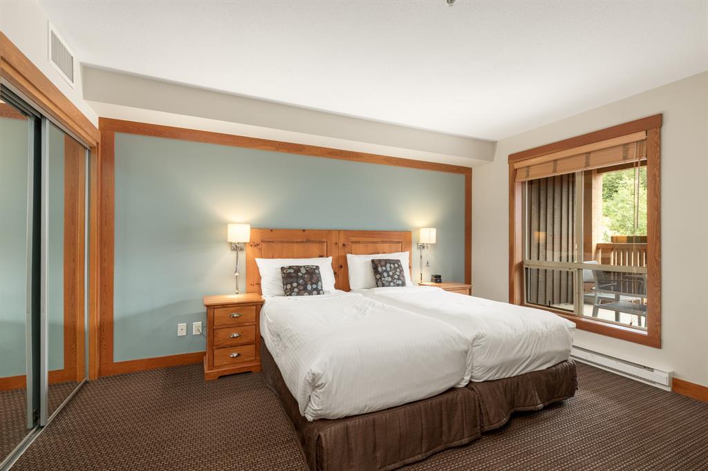 #323C – 2036 London Lane