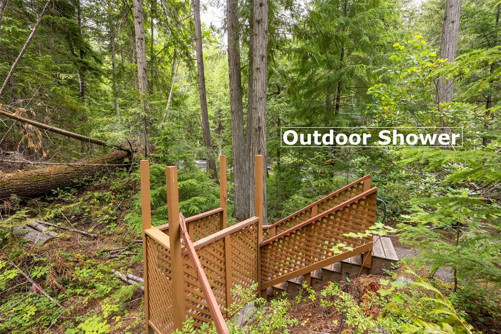 9540 Pemberton Portage Road