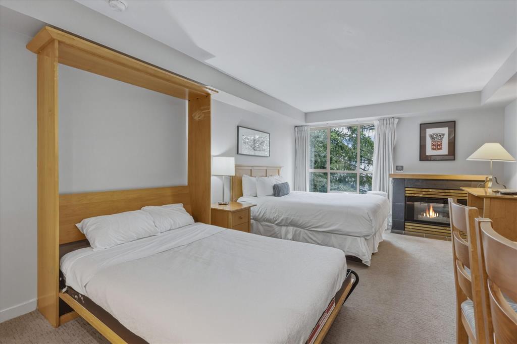 #424 – 4295 Blackcomb Way