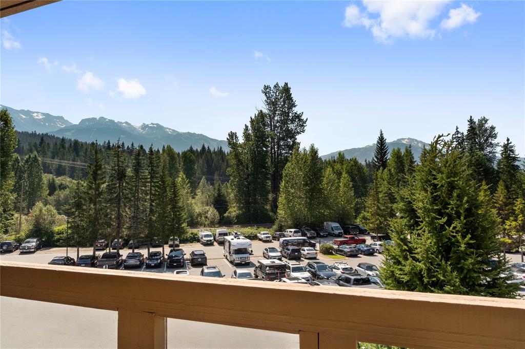 #209 – 8080 Nicklaus North Boulevard