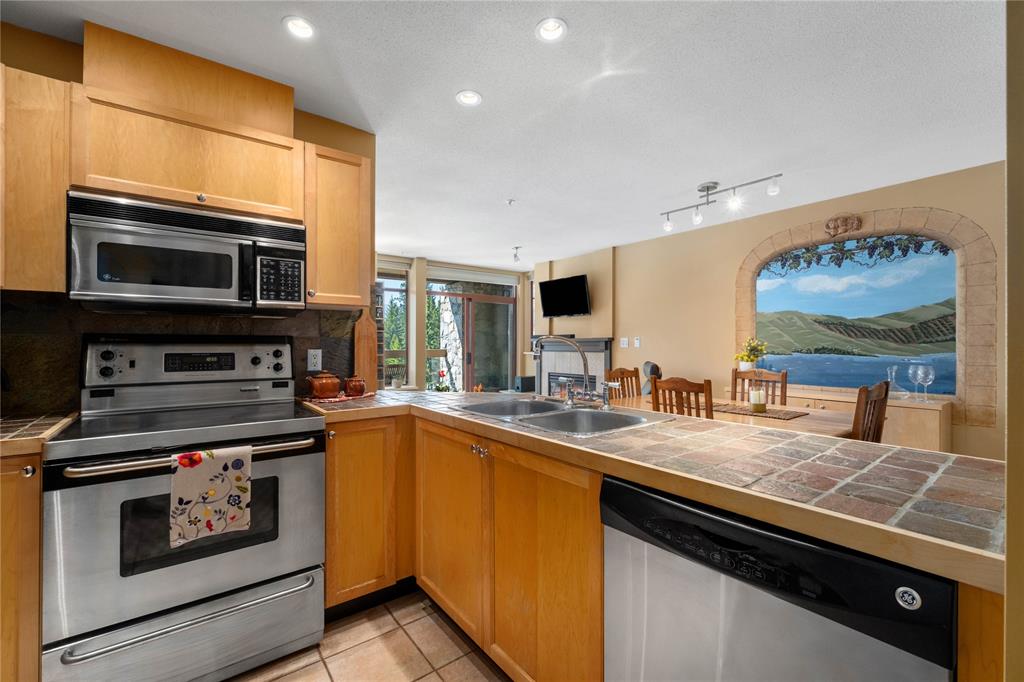#209 – 8080 Nicklaus North Boulevard