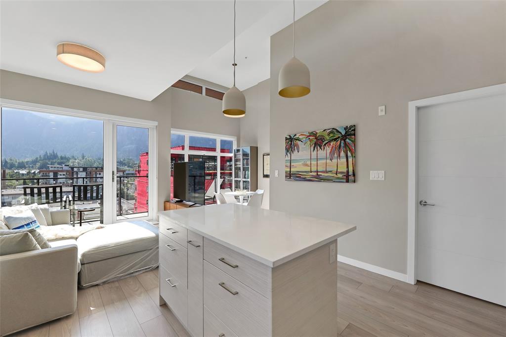 #616 – 38033 Second Avenue