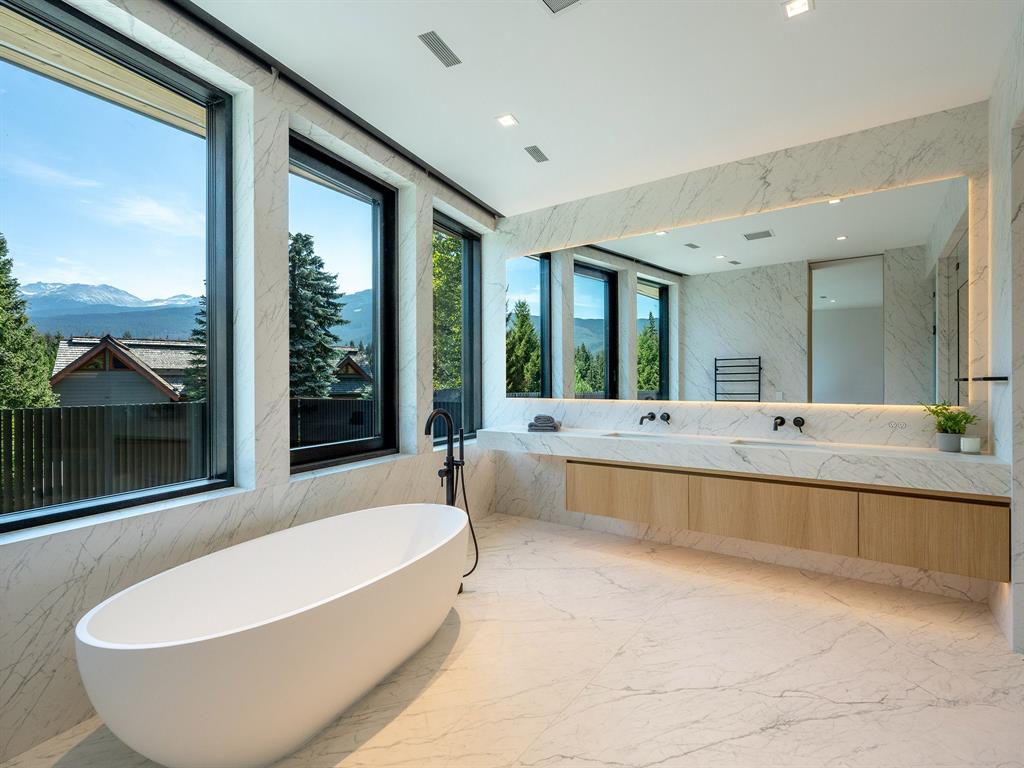 3452 Blueberry Drive