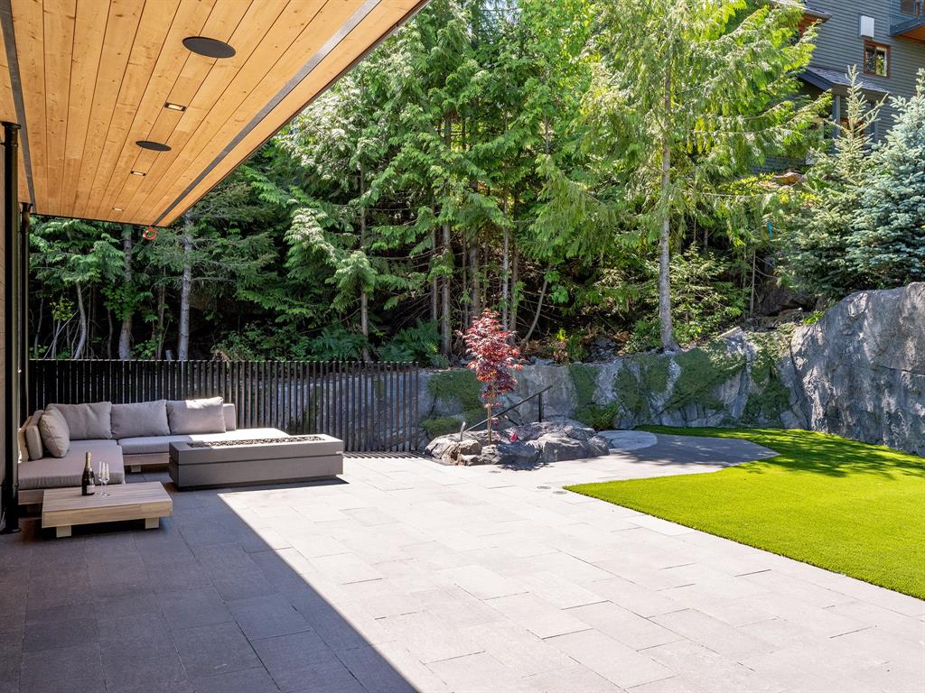 3452 Blueberry Drive
