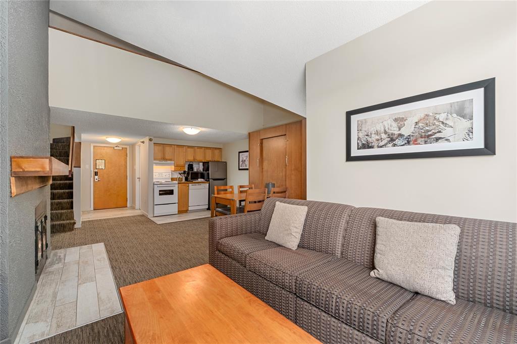 #360 – 4429 Sundial Place