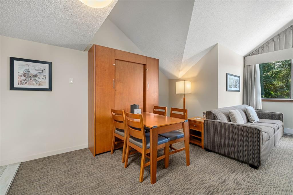 #360 – 4429 Sundial Place