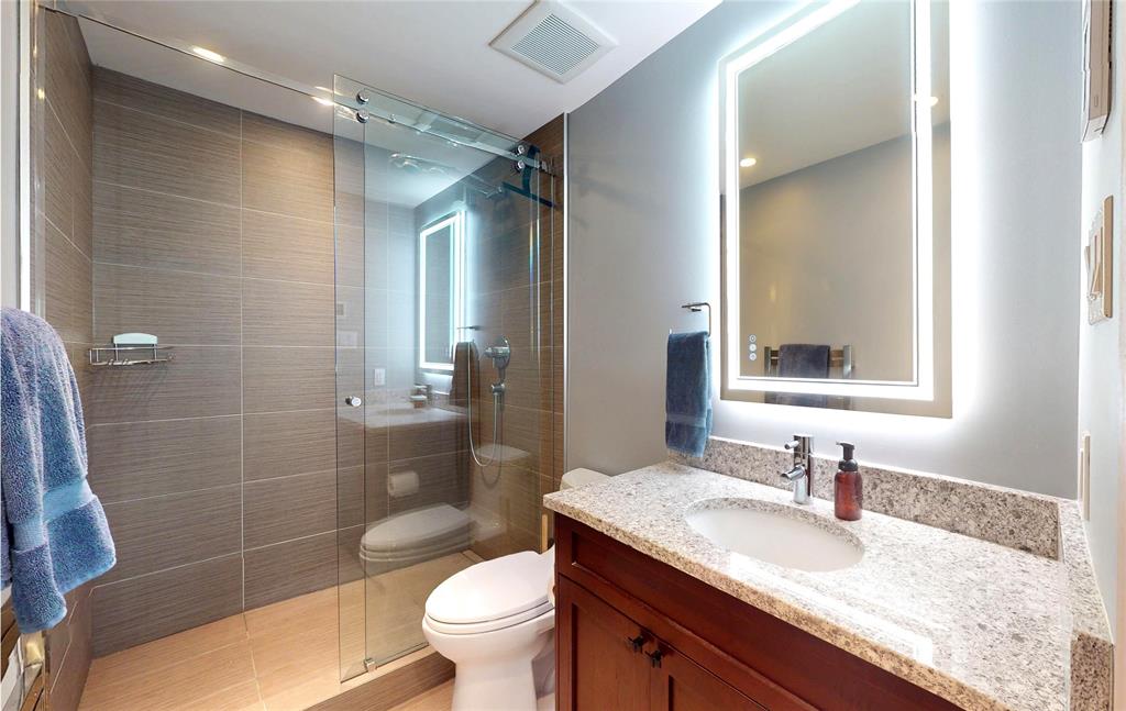 #11 – 2556 Snowridge Crescent